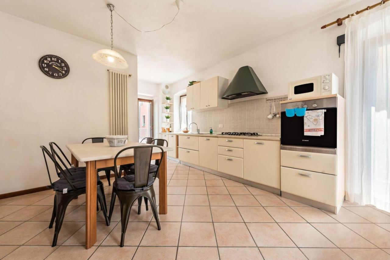 דירות מאלצ'סינה La Casa Del Borgo Con Parcheggio מראה חיצוני תמונה