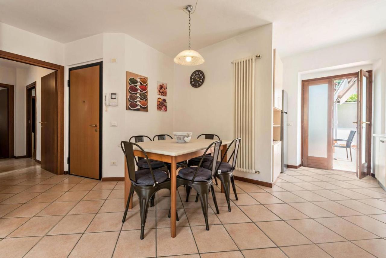 דירות מאלצ'סינה La Casa Del Borgo Con Parcheggio מראה חיצוני תמונה